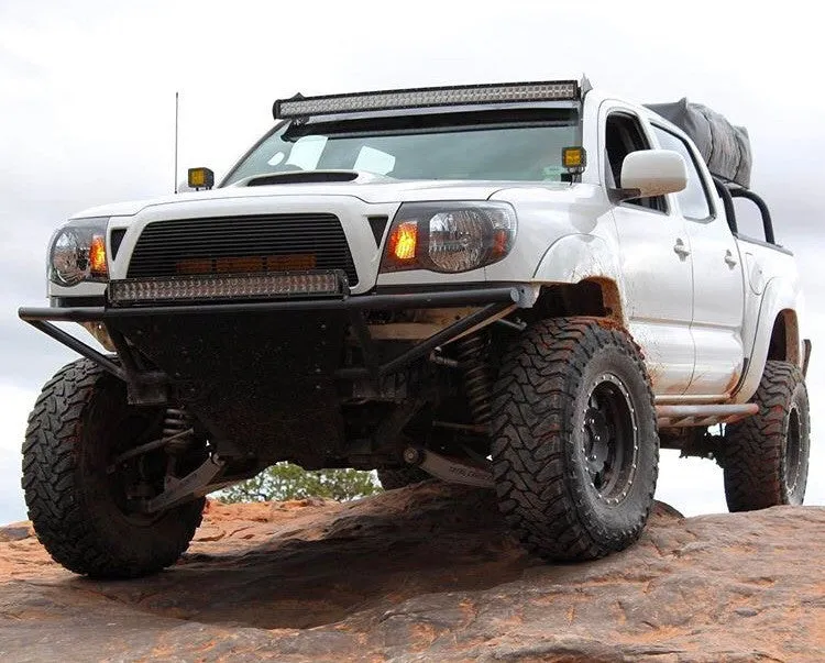 2005  Tacoma Curved 50" LED Light Bar Roof Mounts