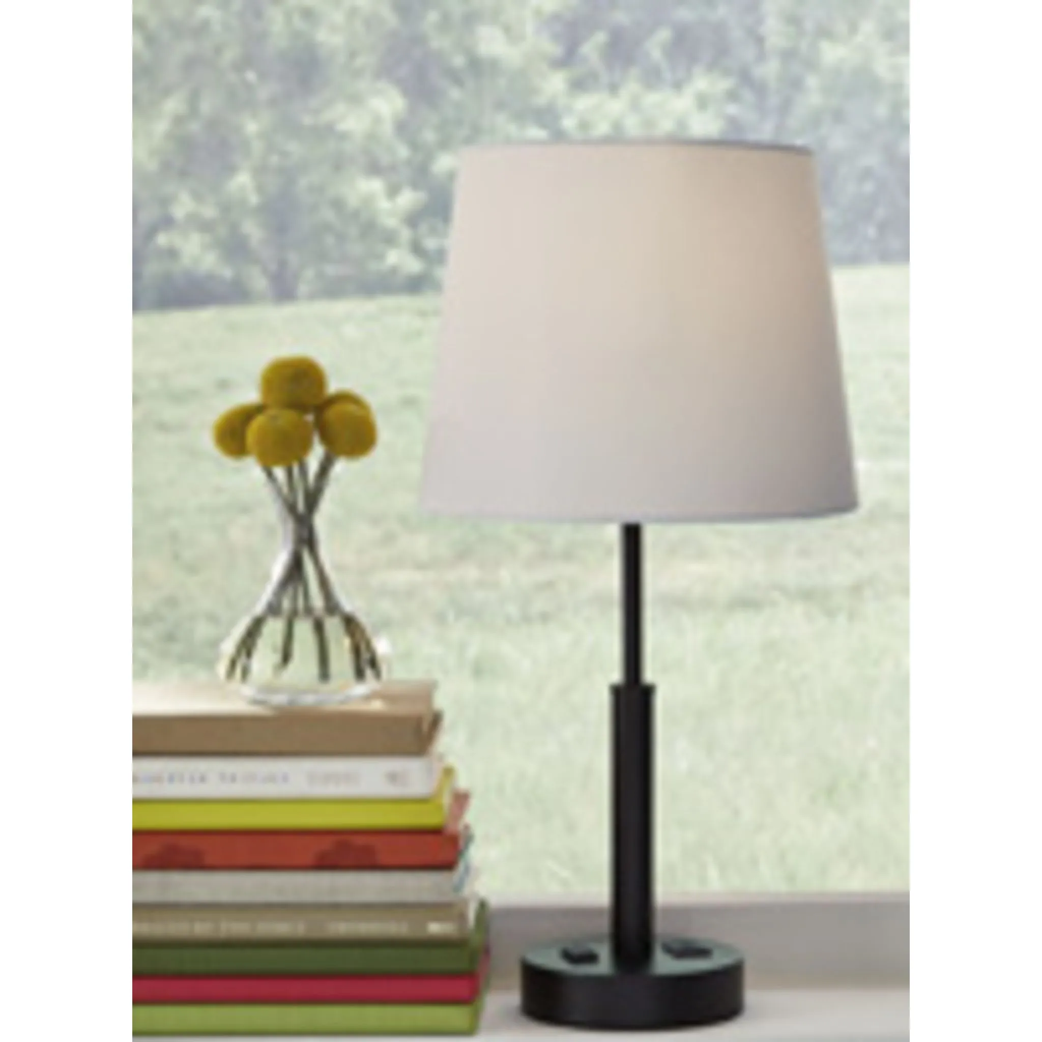 Merelton Metal Table Lamp (1/CN)