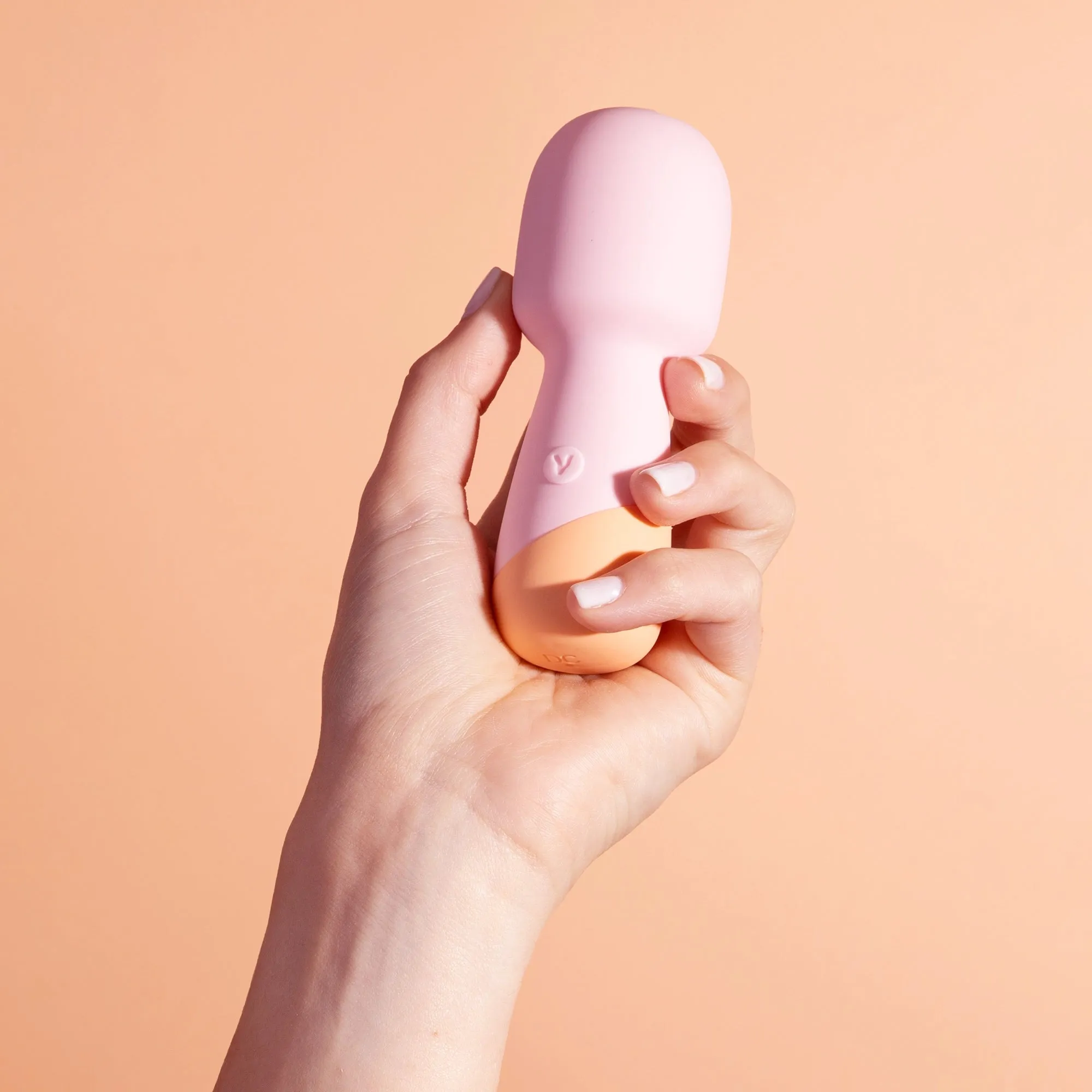 Peachy Rechargable Mini Wand Vibrator