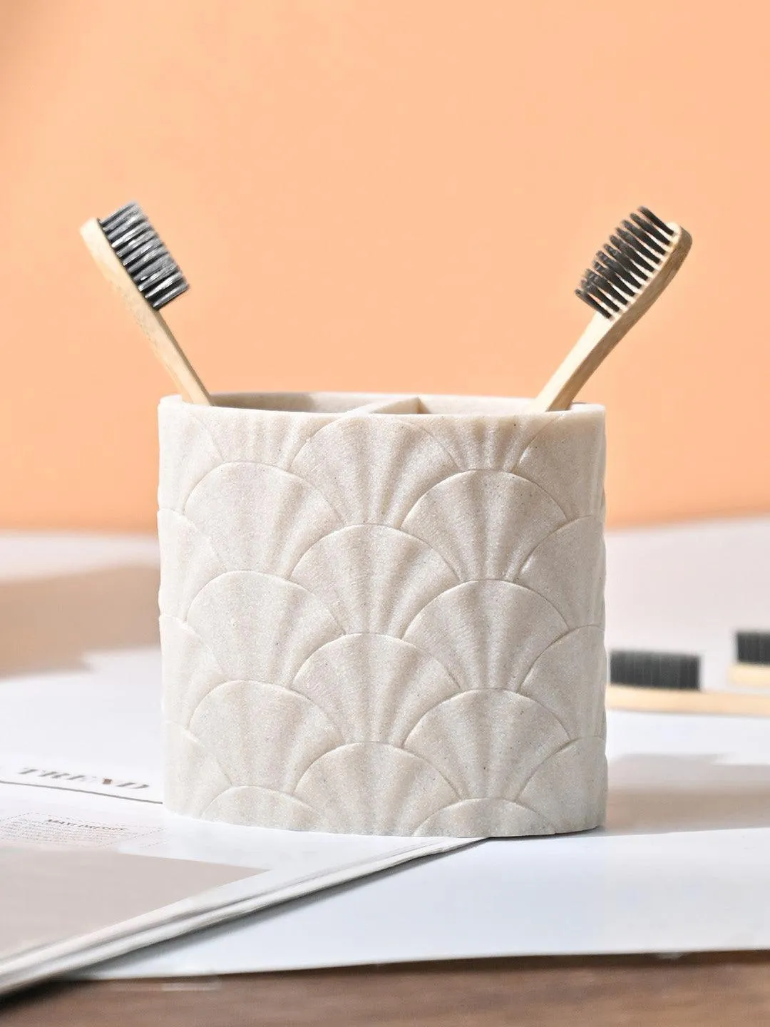 VON CASA Beige Toothbrush Holder - 400Ml