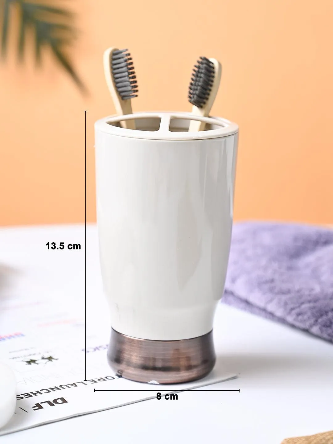 VON CASA Off White Toothbrush Holder